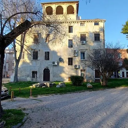 Guest house Center