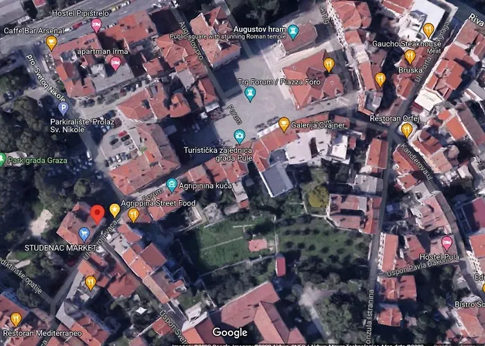 Center Gostinjska kuća Pula