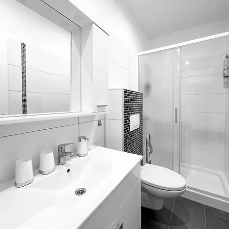 ゲストハウス Center