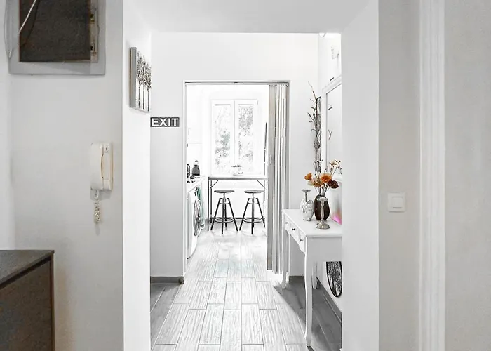 Guest house Center 4*